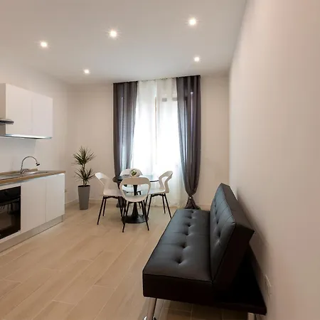 Apartment Dream House 29